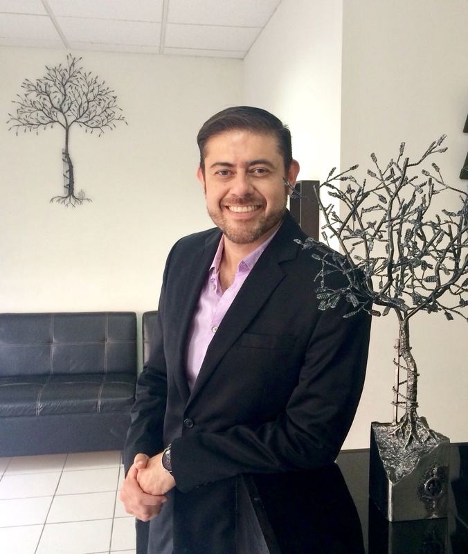 Dr Oscar Ortega Navarrete 
