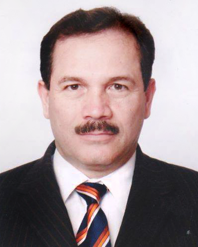 Dr Carlos Salinas Camacho 