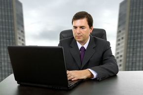 Tip list hombre de negocios